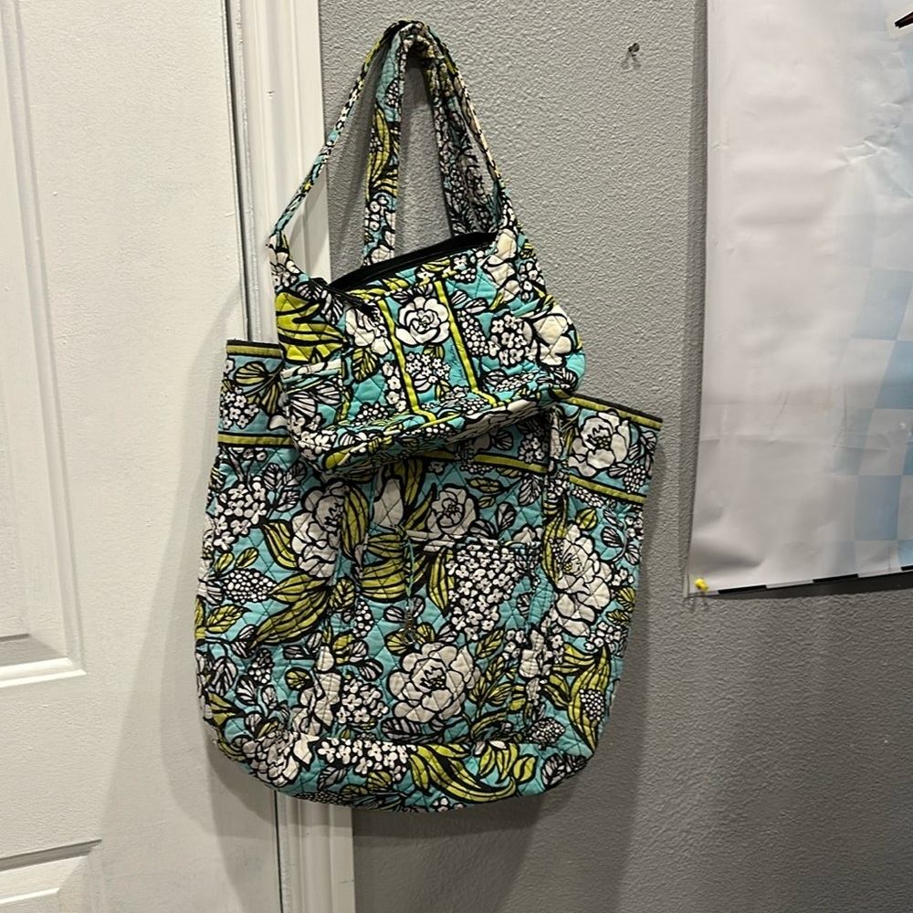 Vera Bradley Island Blooms Iconic Vera Tote and shoulder bag 2 pcs EUC